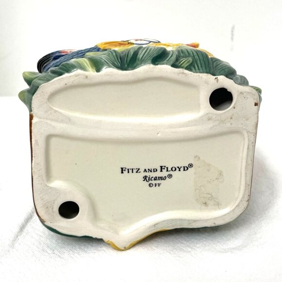 Fitz & Floyd Ricamo Rooster Hen & Chick Napkin Holder - Picture 5 of 5